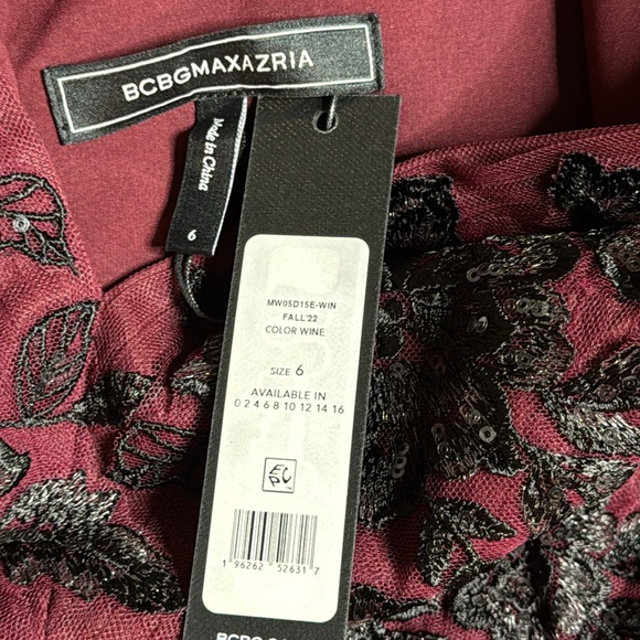 BCBG MAXAZRIA SLEEVELESS WINE TULLE FLORAL LACE APPLIQUÉ FLOOR LENGTH GOWN *NWT* - Picture 14 of 15